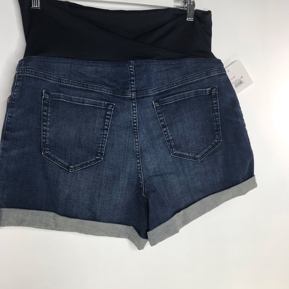 NWT Maternity Midi Short with crossover panel - Picture 6 of 7